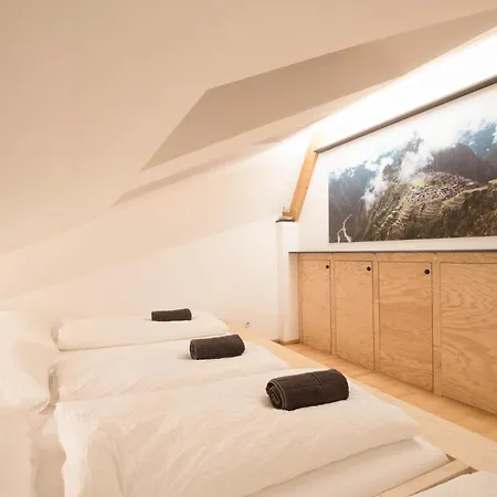 Hostel Montagu Innsbruck