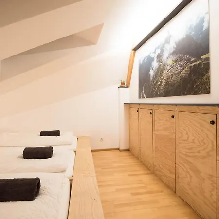 Montagu & Bar Innsbruck