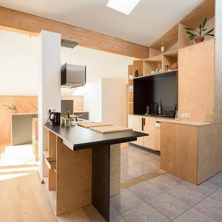 Hostel Montagu
