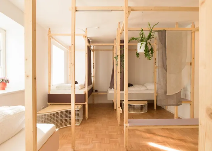 Montagu & Bar